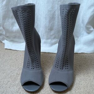 Charles David NWT Elnora Knitted Stiletto Sock Bootie